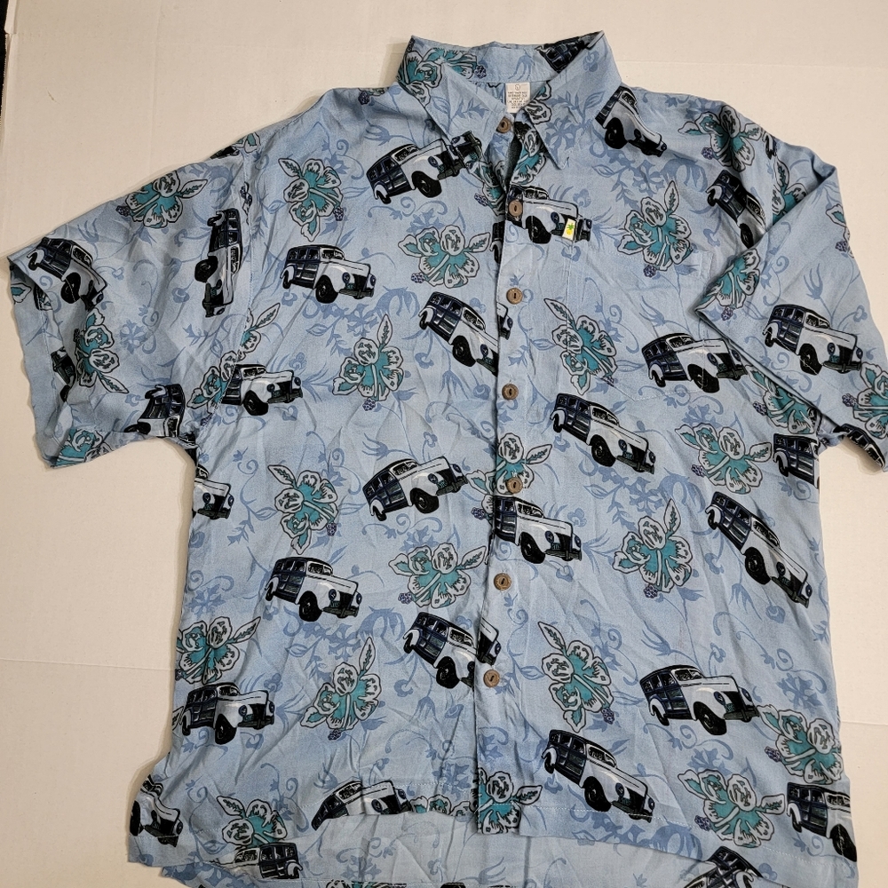 Men's VNTG Pineapple Moon Blue Hawaiian Button Down Shirt Size Large